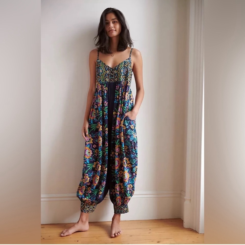 Anthropologie Vega Lounge Jumpsuit